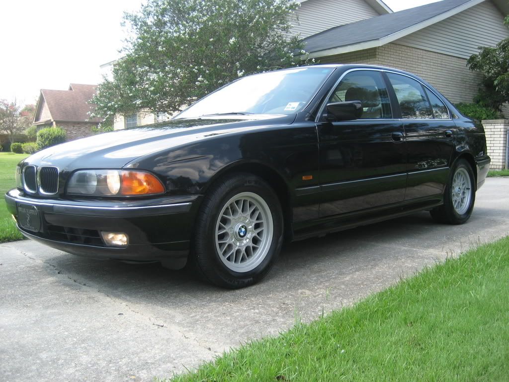 De-badged528i015.jpg