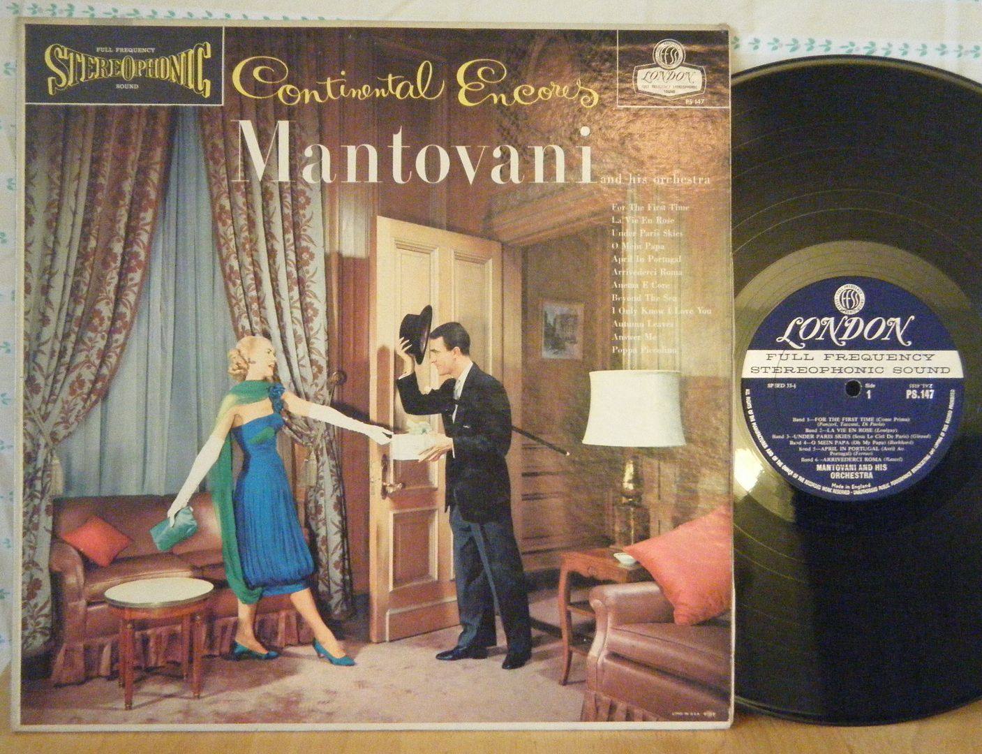 The Merrill Staton Voices - Sounds Broadway, Sounds Hollywood, Sounds Great! The Merrill Staton Voices - Sounds Broadway, Sounds Hollywood, Sounds Great!