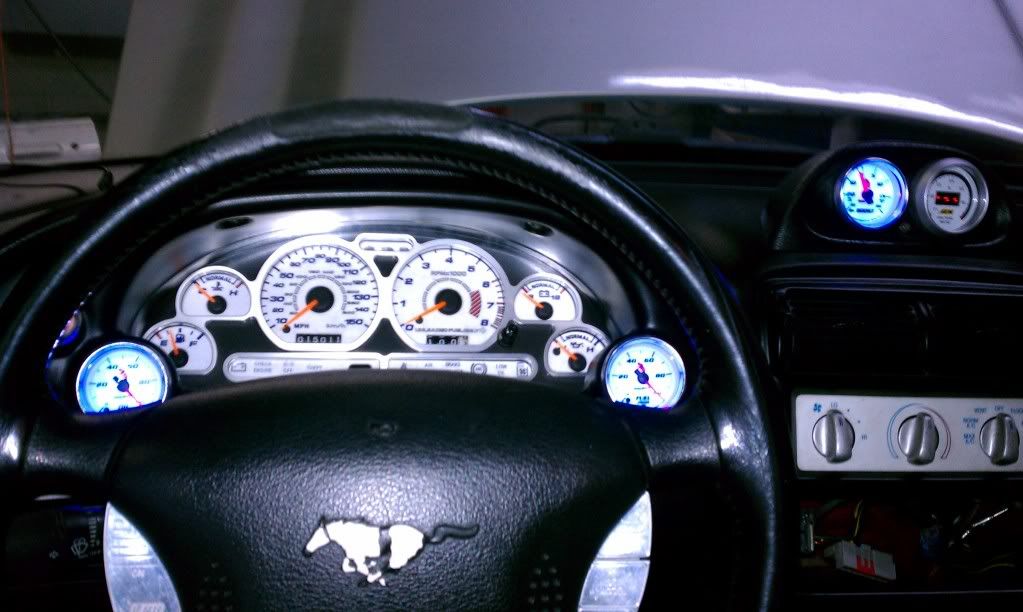 Aftermarket Gauge setup pics SN95Forums The Only SN95 19942004