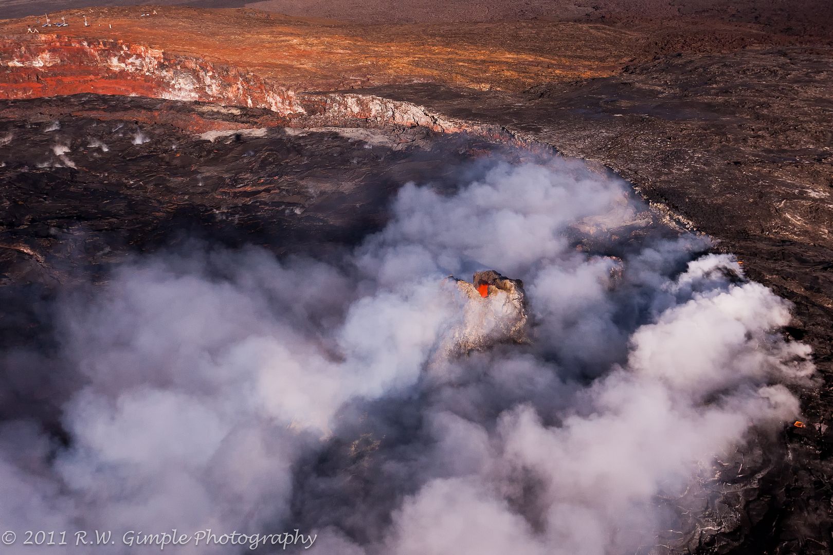 IMAGE: http://i206.photobucket.com/albums/bb149/rwg_bucket/KilaueabyAir-1.jpg