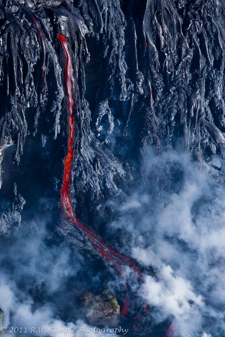 IMAGE: http://i206.photobucket.com/albums/bb149/rwg_bucket/KilaueabyAir-4.jpg