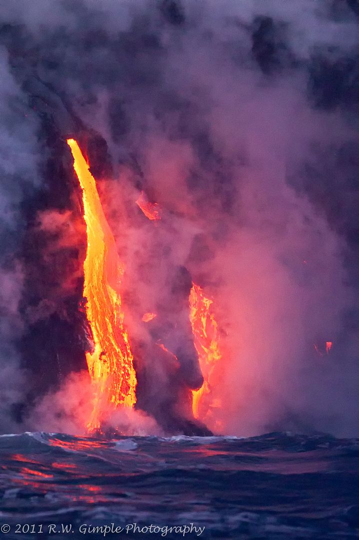 IMAGE: http://i206.photobucket.com/albums/bb149/rwg_bucket/KilaueabySea-3-1.jpg