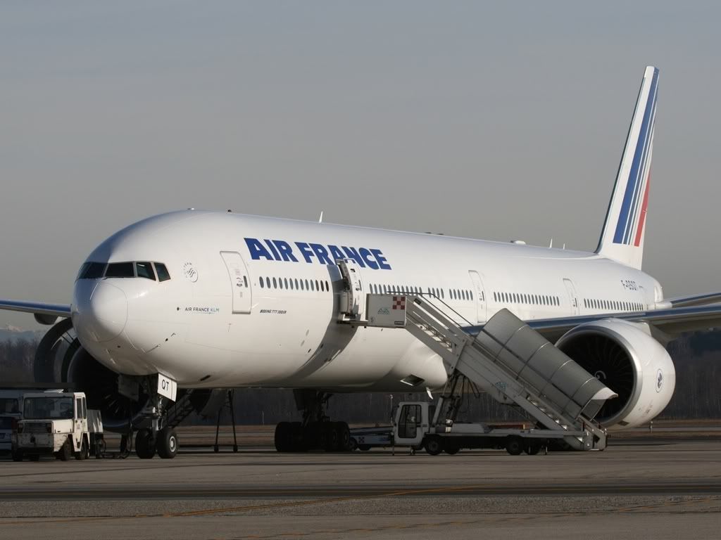 F-GSQT_01.jpg
