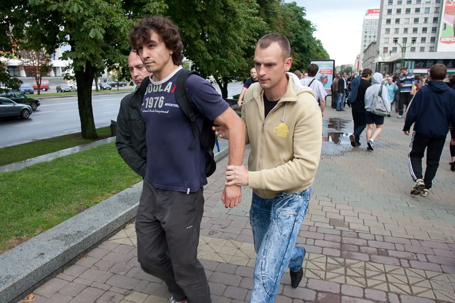  Фоторепортаж с акции #2906v1900 в #minsk. Задержания на Победителей. - дополняется