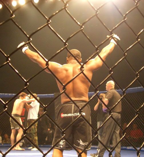 CT Turner mike yanez louisville mma highlander