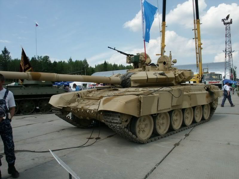 t-90s_armyrecognition_russia_031.jpg
