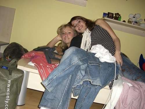 i179335142_25477_4.jpg picture by gummipueppi