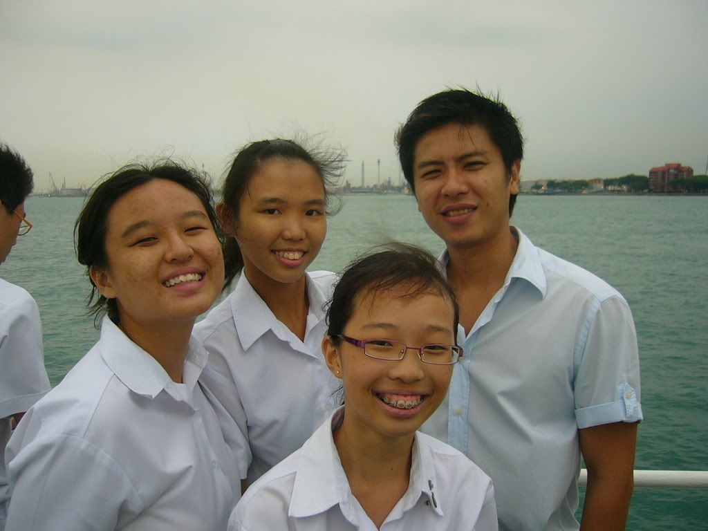 teo, jiayi, haiwei (: