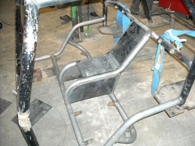 SEATCAGE072.jpg