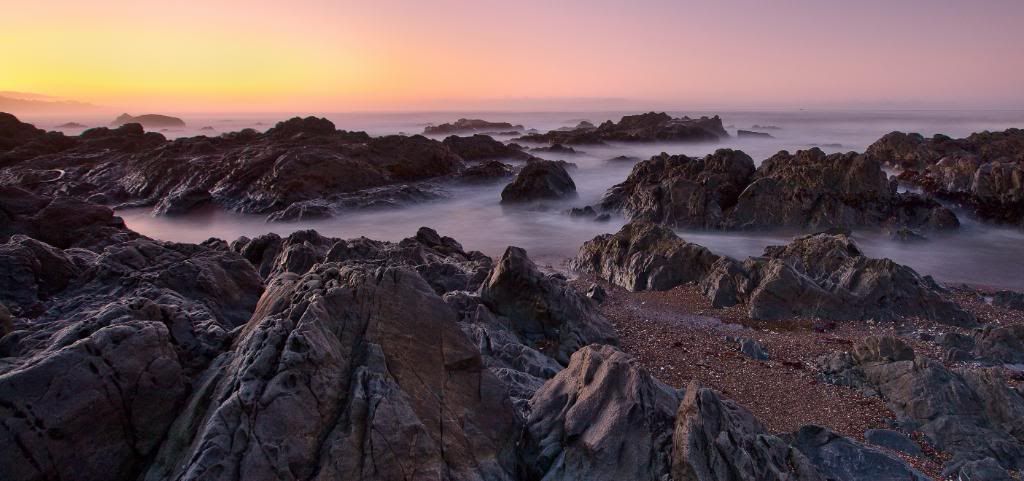 IMAGE: http://i206.photobucket.com/albums/bb83/delarosaIII/CambriaPano.jpg