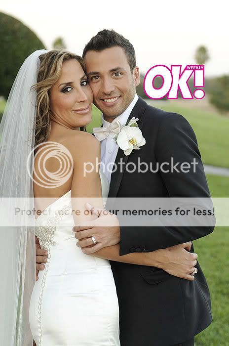 http://i206.photobucket.com/albums/bb19/whatsupbsb2/casamento%20do%20howie/653269-6932-in.jpg